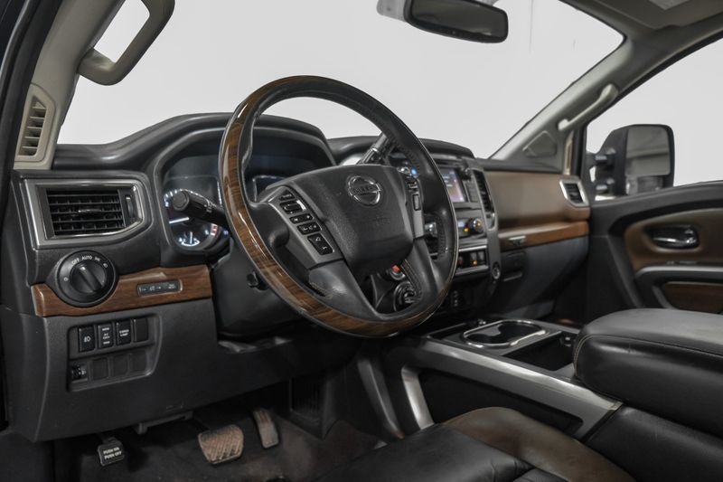Photo 17 of 2016 Nissan Titan Platinum for sale in Katy, TX