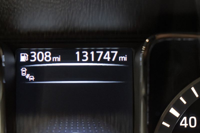Photo 22 of 2016 Nissan Titan Platinum for sale in Katy, TX