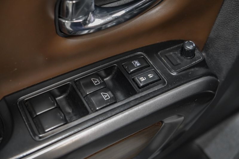 Photo 44 of 2016 Nissan Titan Platinum for sale in Katy, TX