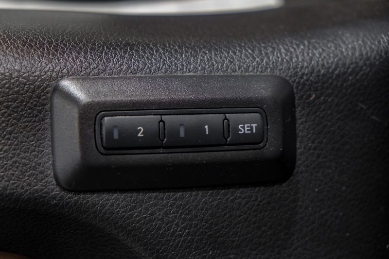 Photo 45 of 2016 Nissan Titan Platinum for sale in Katy, TX