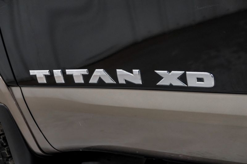 Photo 54 of 2016 Nissan Titan Platinum for sale in Katy, TX