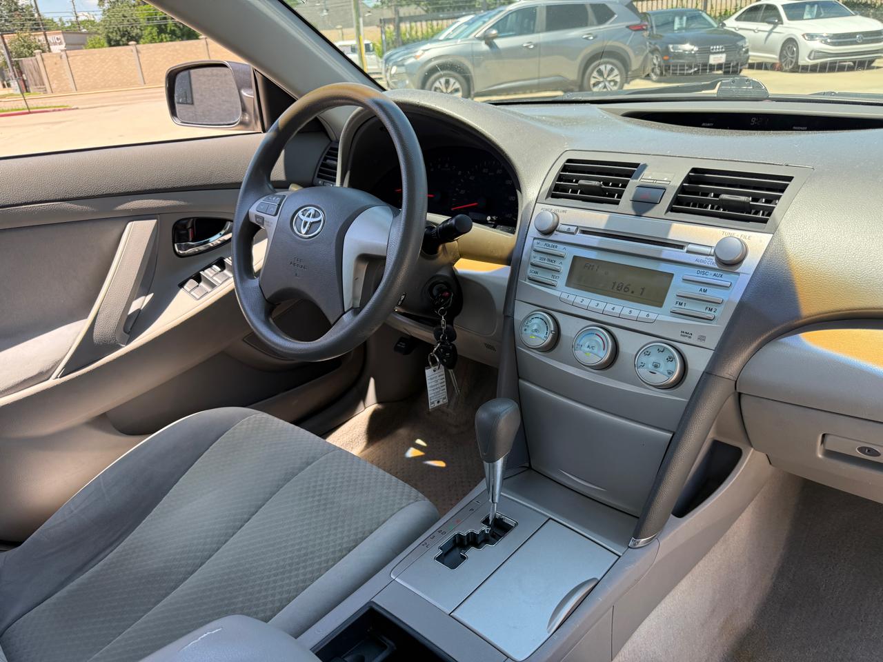Photo 27 of 2009 Toyota Camry XLE 5-Spd AT for sale in Houston, TX