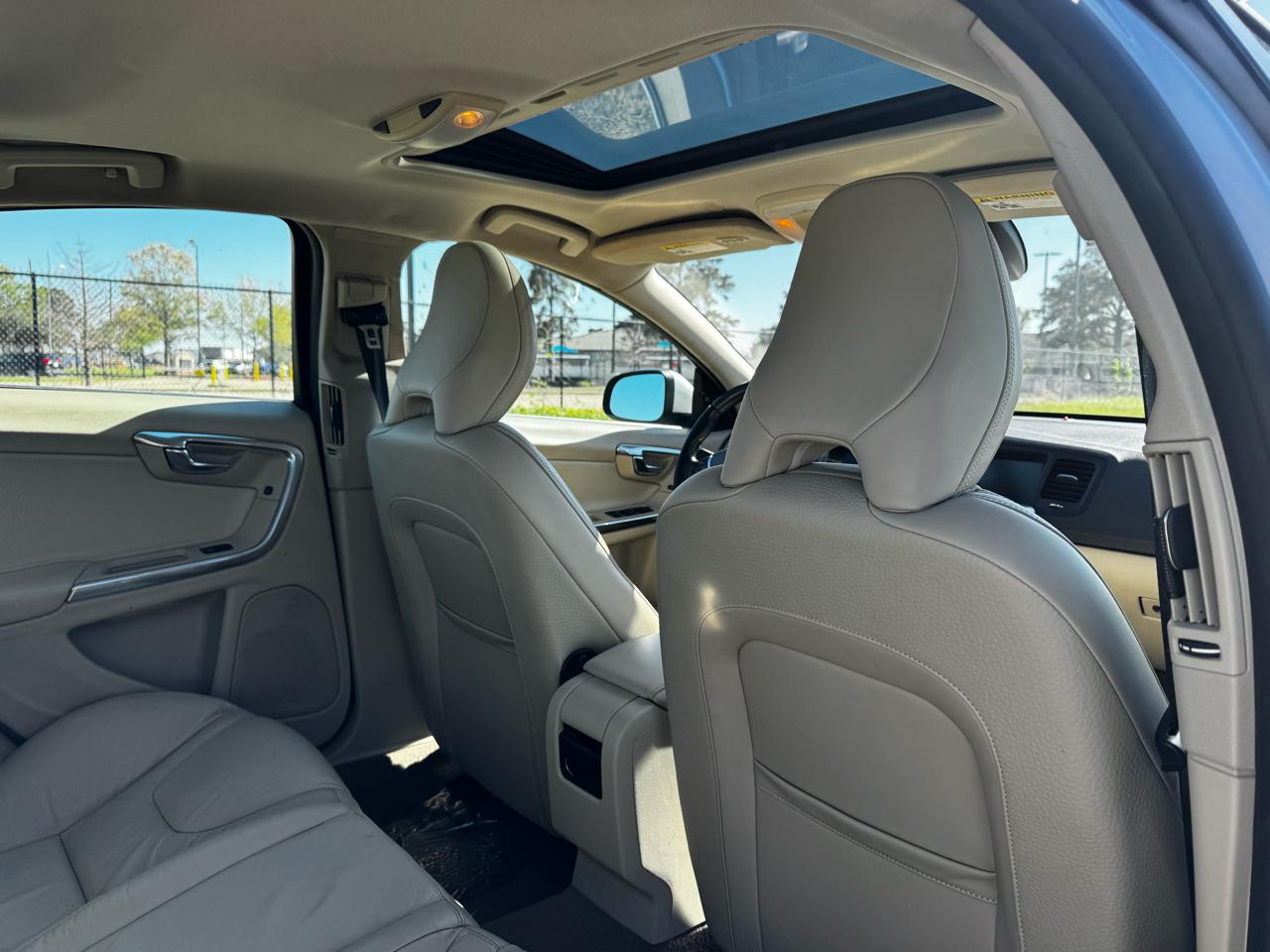 Photo 21 of 2014 Volvo S60 T5 for sale in Katy, TX