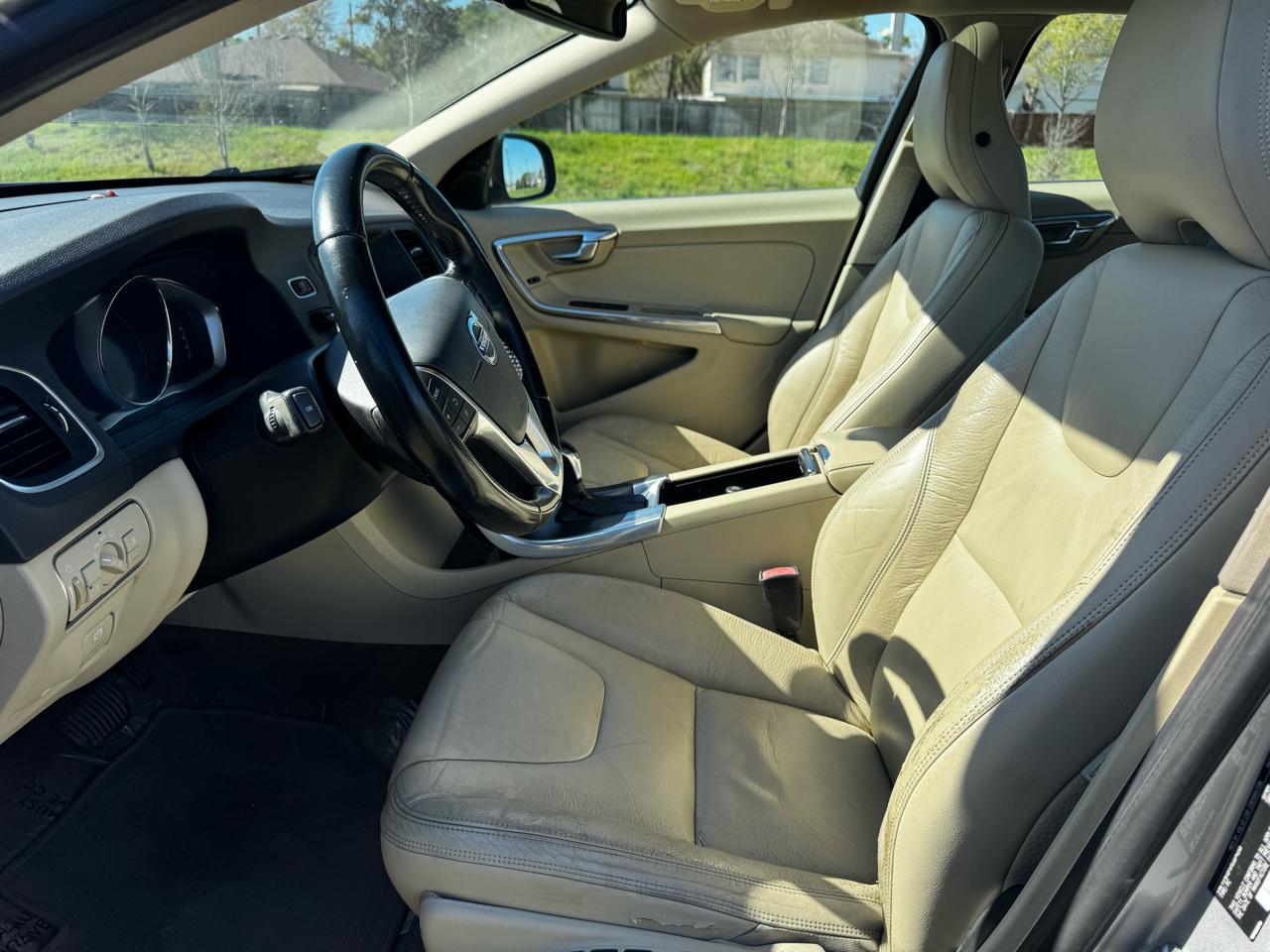 Photo 30 of 2014 Volvo S60 T5 for sale in Katy, TX