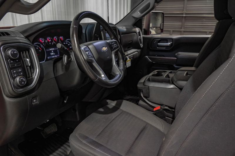Photo 18 of 2023 Chevrolet Silverado Hd LT for sale in Katy, TX
