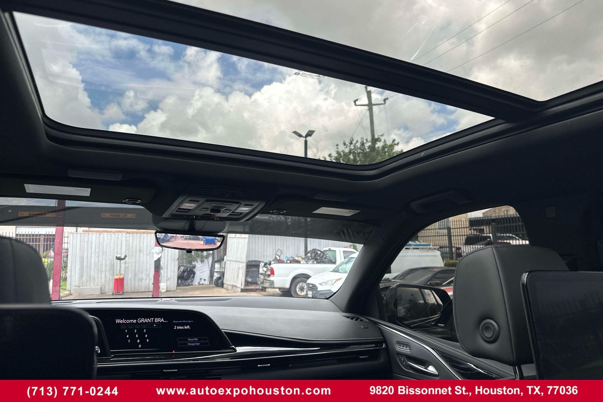 Photo 15 of 2021 Cadillac Escalade Sport for sale in Houston, TX