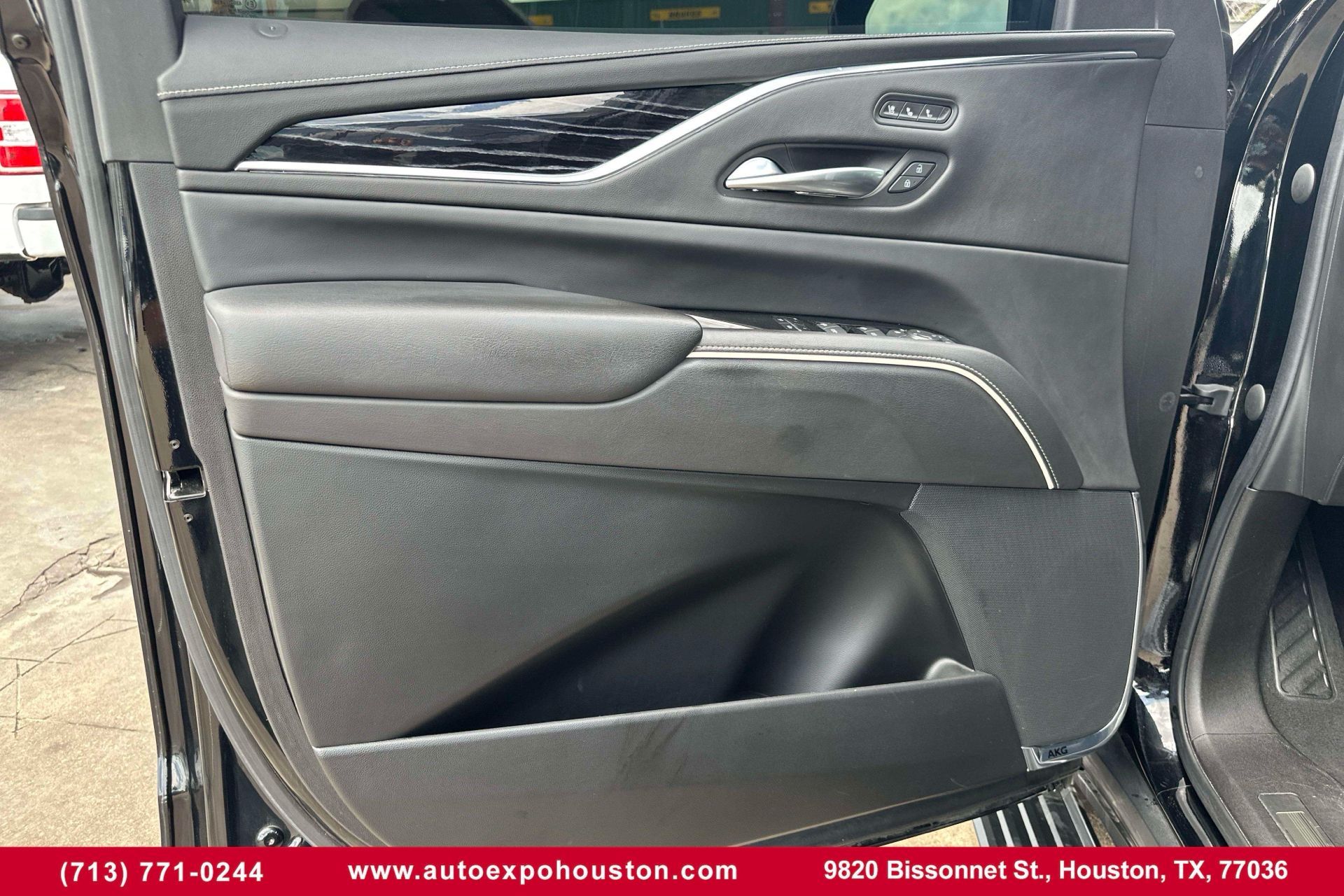 Photo 17 of 2021 Cadillac Escalade Sport for sale in Houston, TX