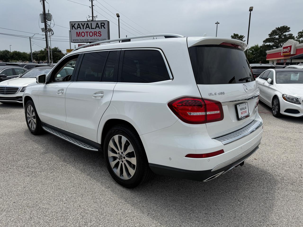 Photo 4 of 2018 Mercedes-Benz Gls-Class Gls450 4MATIC for sale in Houston, TX