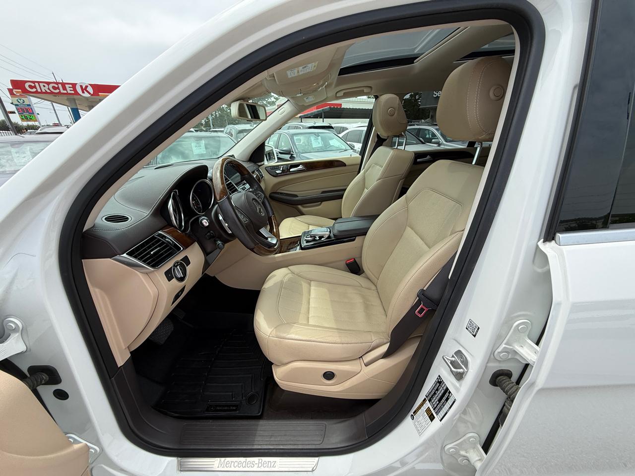Photo 8 of 2018 Mercedes-Benz Gls-Class Gls450 4MATIC for sale in Houston, TX
