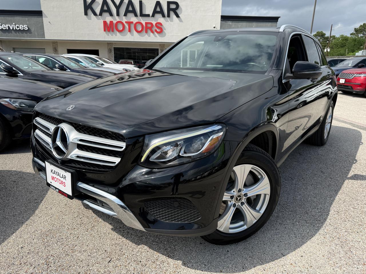 Photo 3 of 2018 Mercedes-Benz Glc-Class Glc300 for sale in Houston, TX