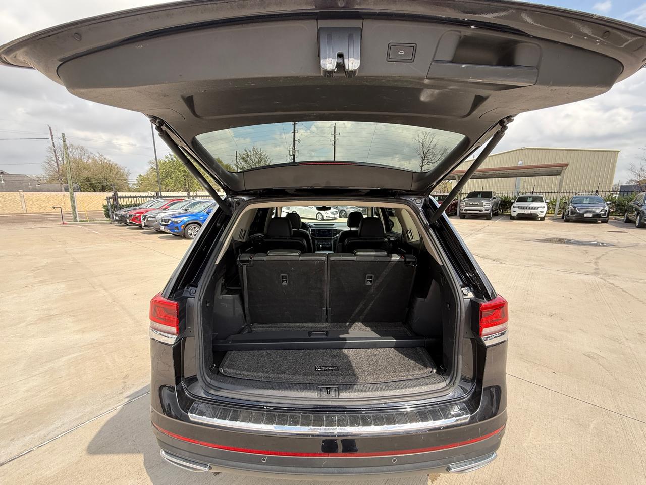 Photo 35 of 2021 Volkswagen Atlas SE for sale in Houston, TX