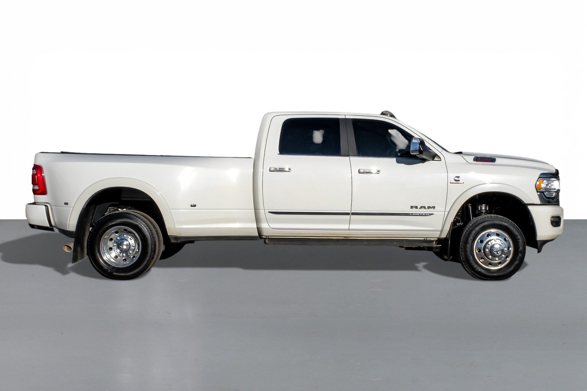 Photo 9 of 2022 Ram 3500 Limited for sale in Katy, TX