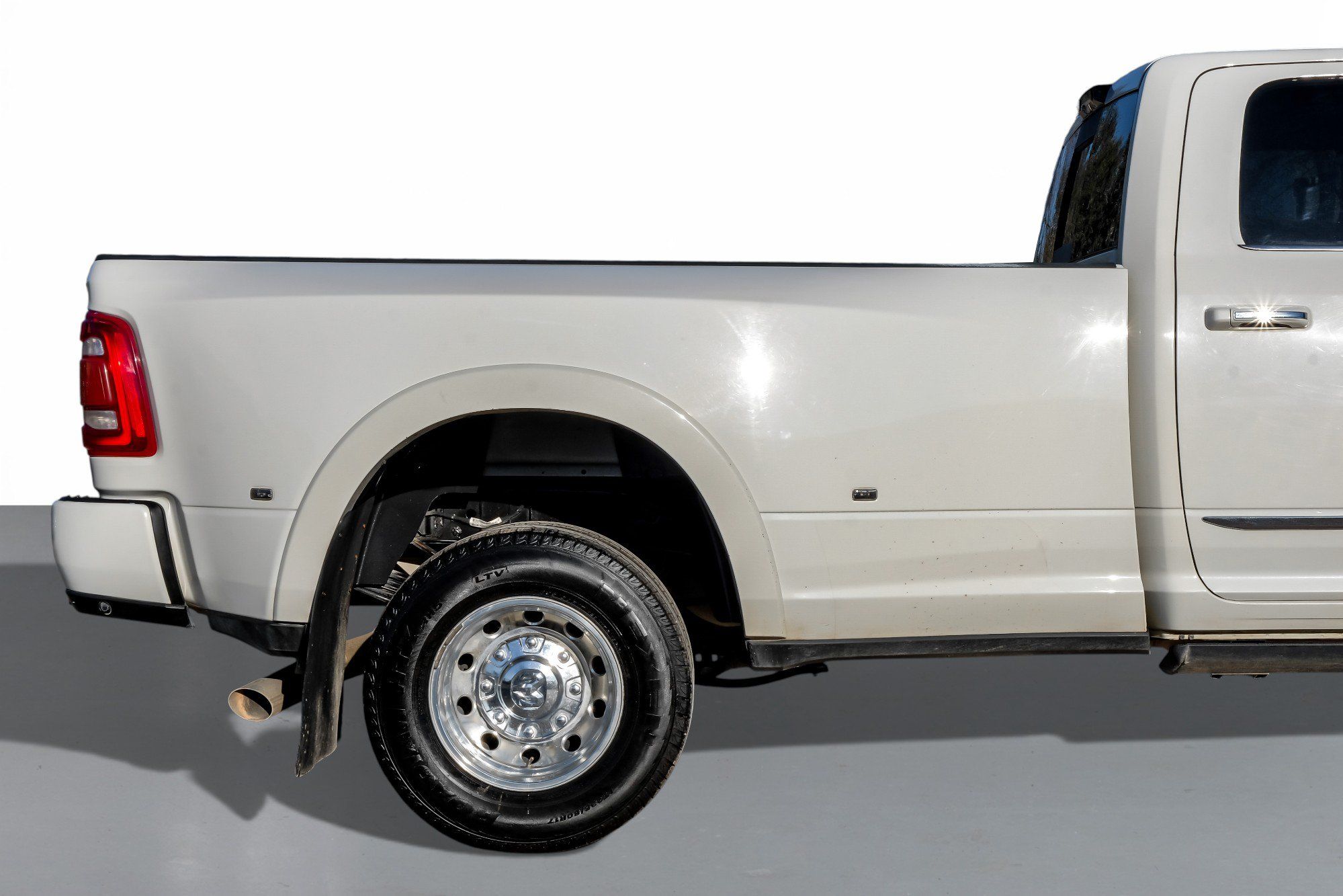 Photo 11 of 2022 Ram 3500 Limited for sale in Katy, TX