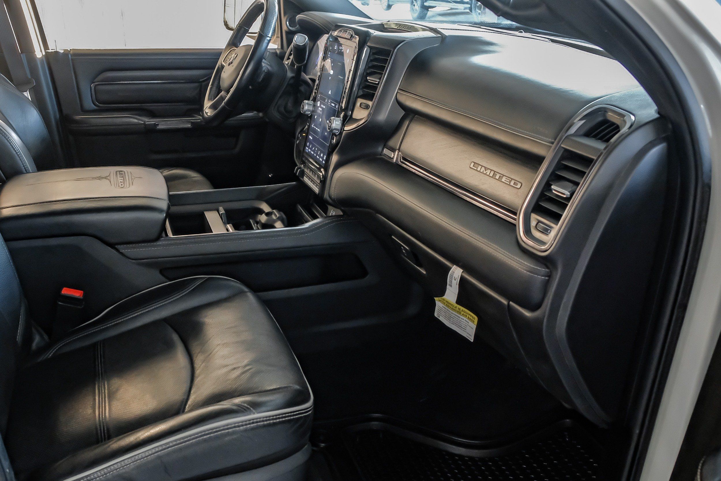 Photo 23 of 2022 Ram 3500 Limited for sale in Katy, TX