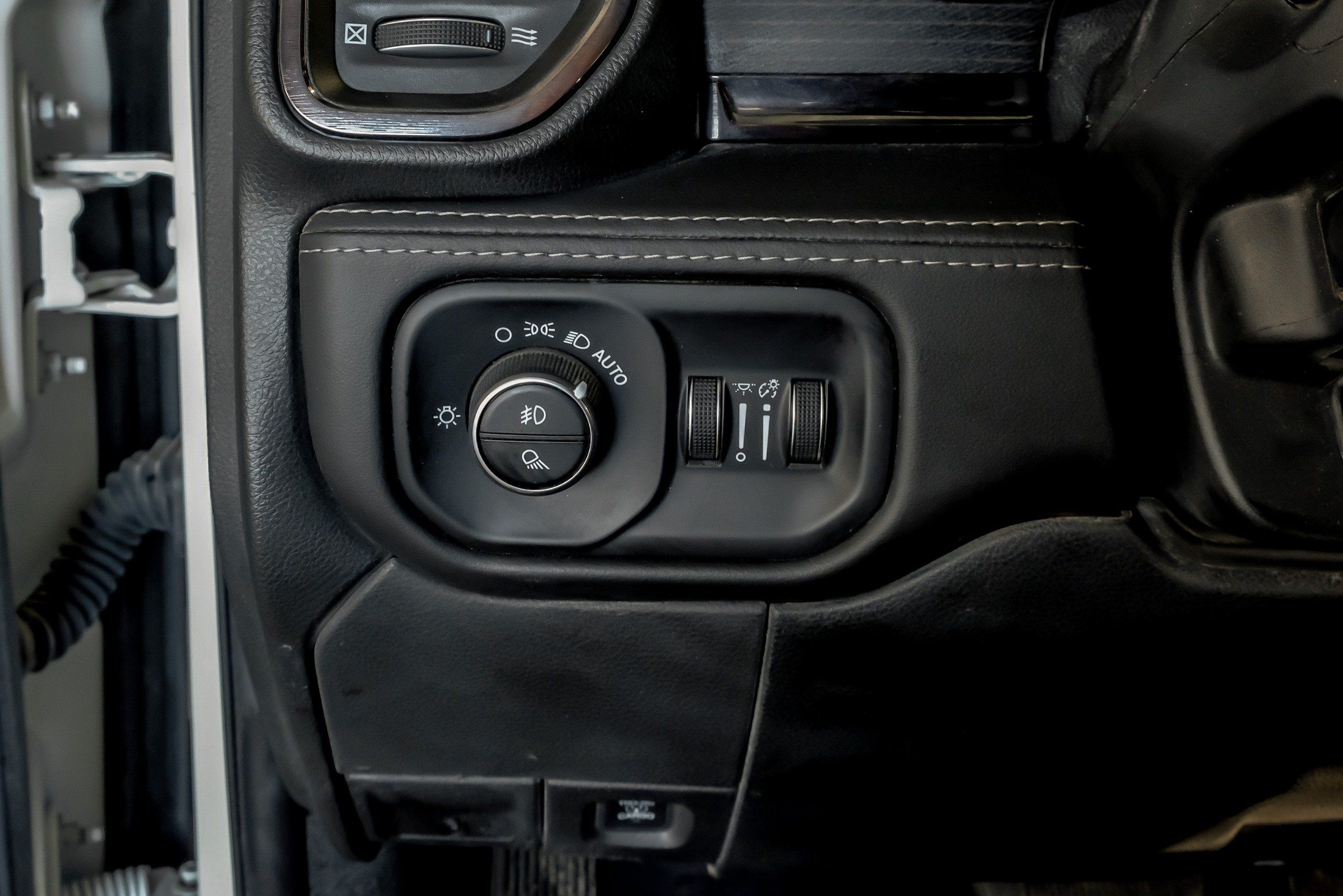 Photo 49 of 2022 Ram 3500 Limited for sale in Katy, TX