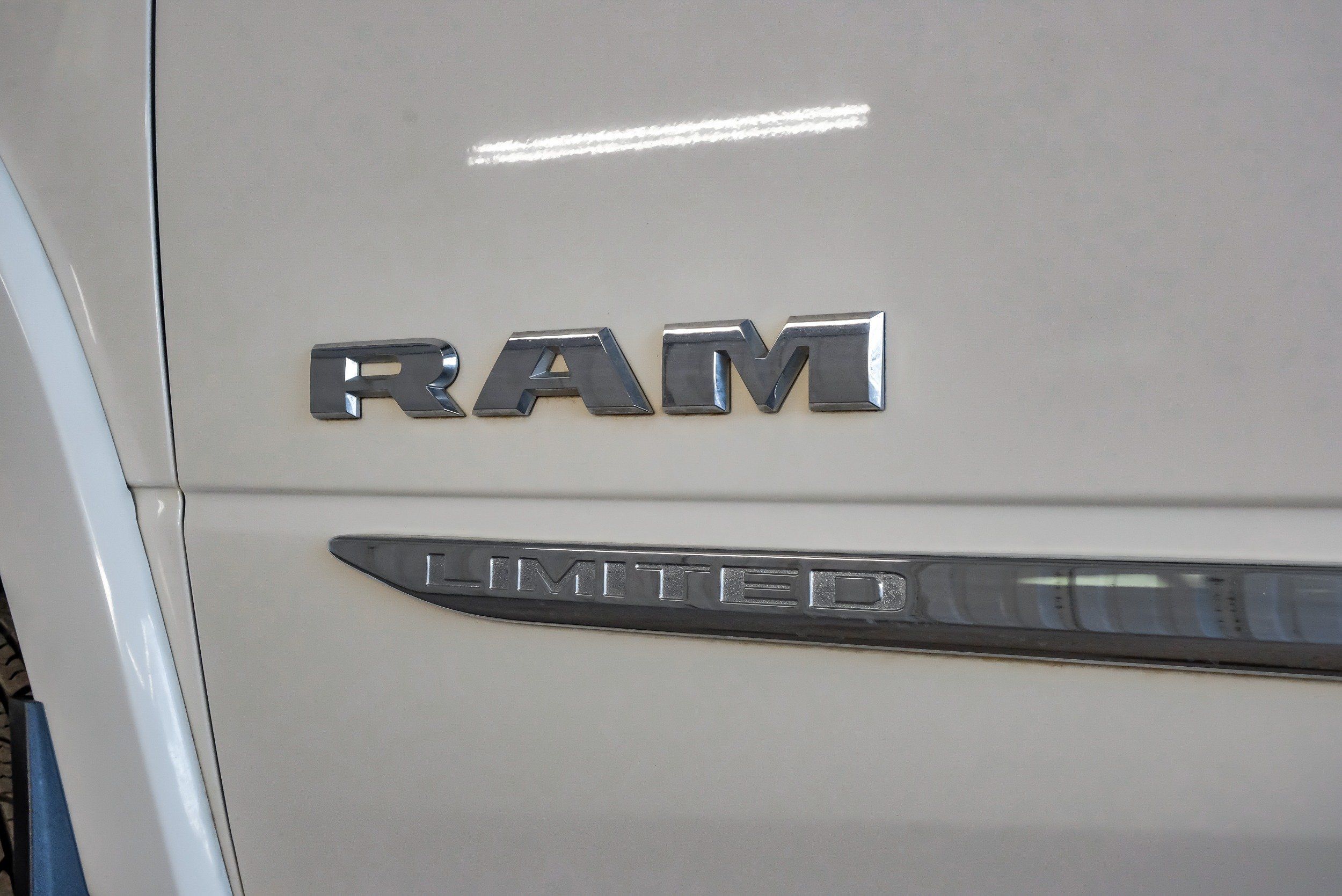 Photo 107 of 2022 Ram 3500 Limited for sale in Katy, TX