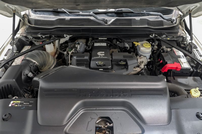 Photo 114 of 2022 Ram 3500 Limited for sale in Katy, TX