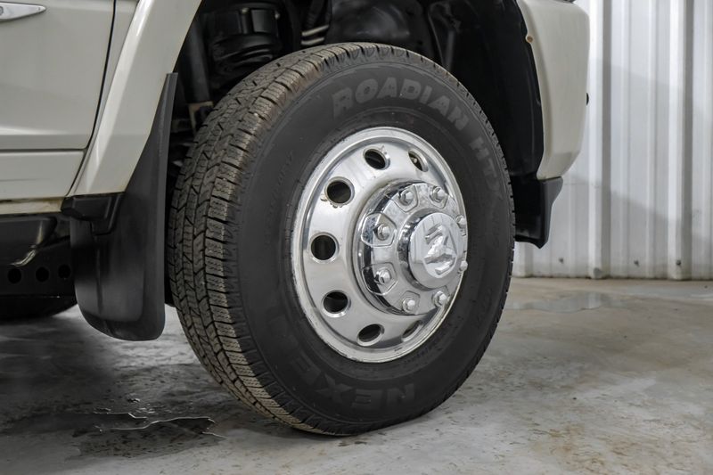 Photo 126 of 2022 Ram 3500 Limited for sale in Katy, TX