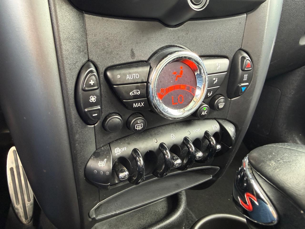 Photo 36 of 2015 MINI Paceman Cooper for sale in Houston, TX