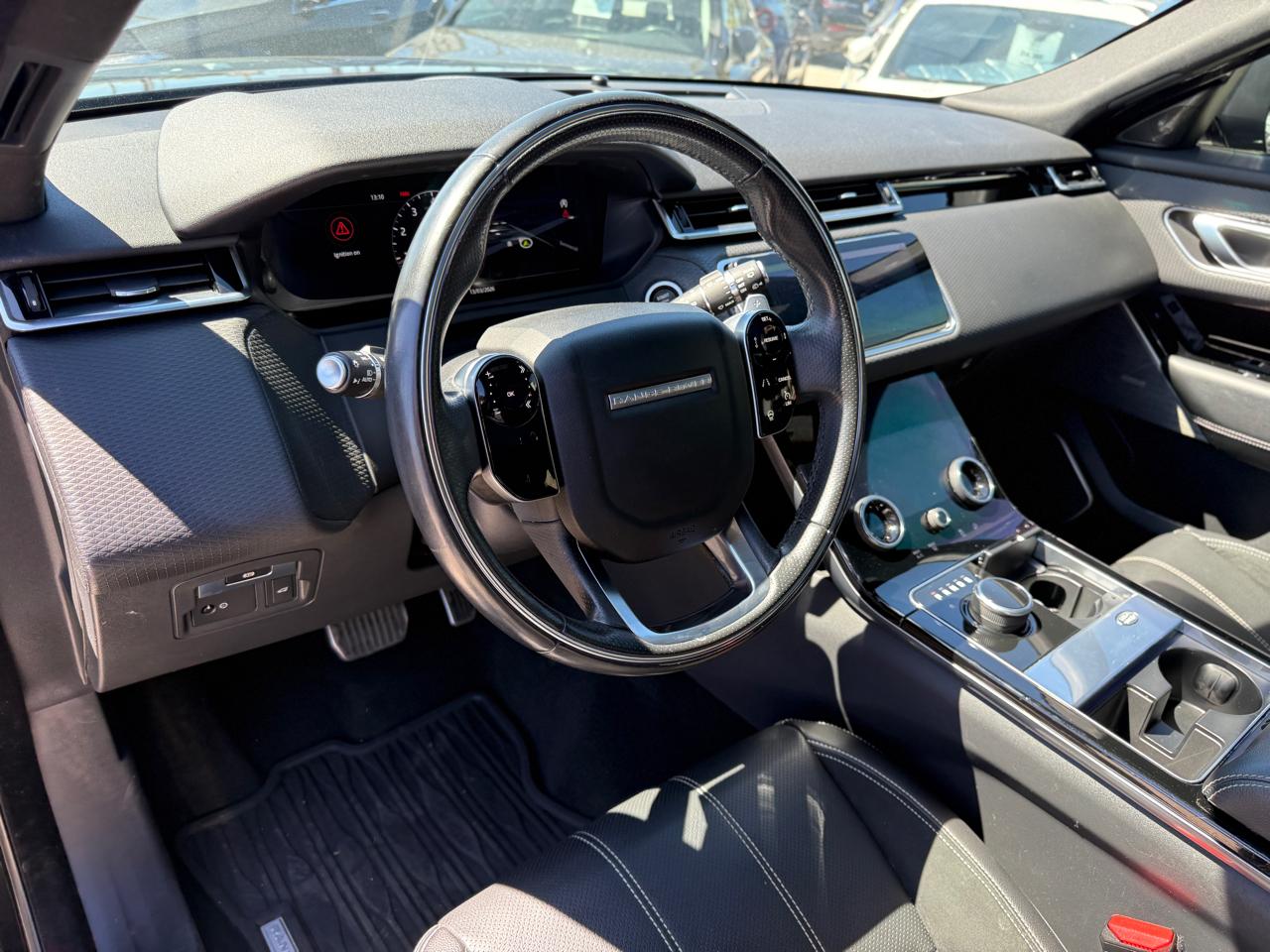 Photo 9 of 2019 Land Rover Range Rover Velar R-dynamic for sale in Houston, TX