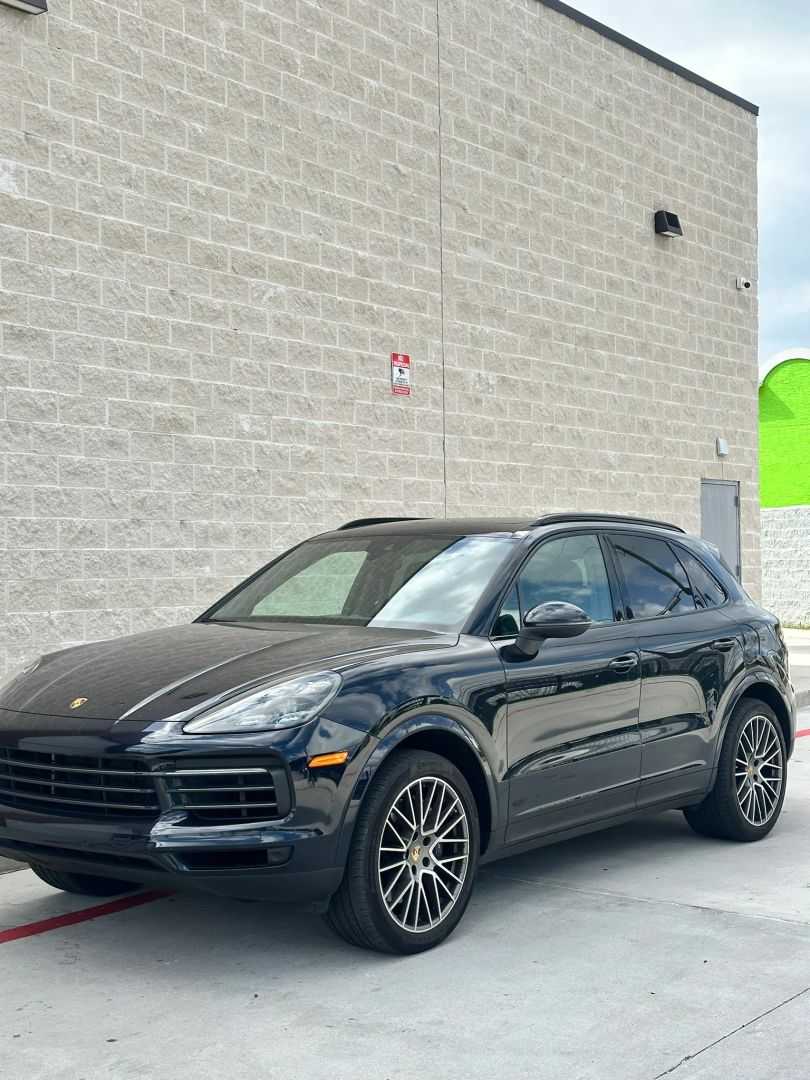 Photo 7 of 2022 Porsche Cayenne Type for sale in Houston, TX