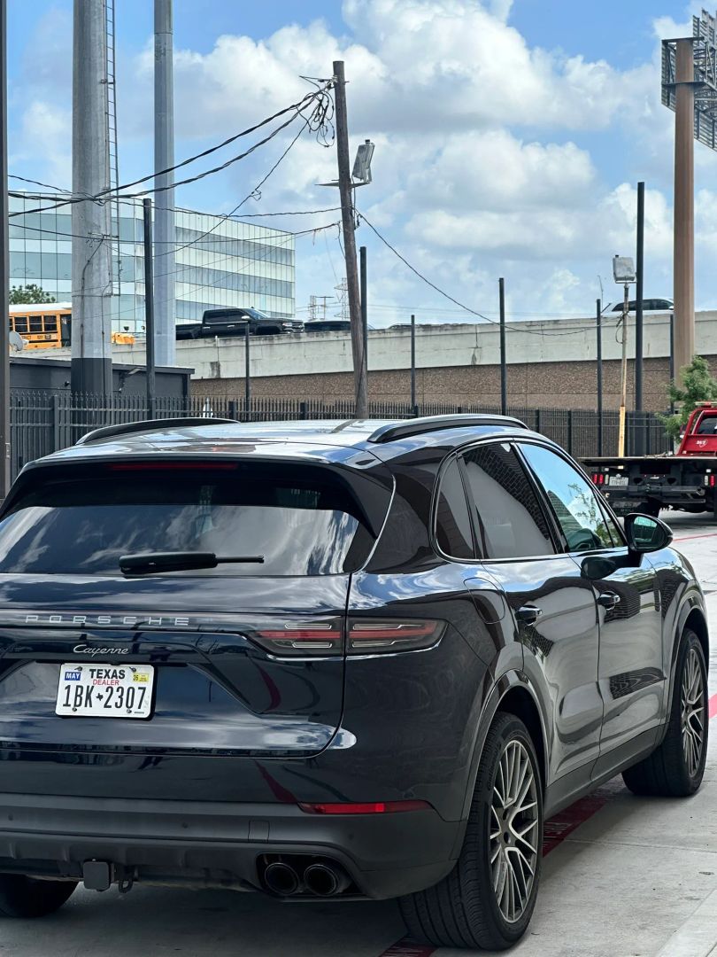 Photo 13 of 2022 Porsche Cayenne Type for sale in Houston, TX
