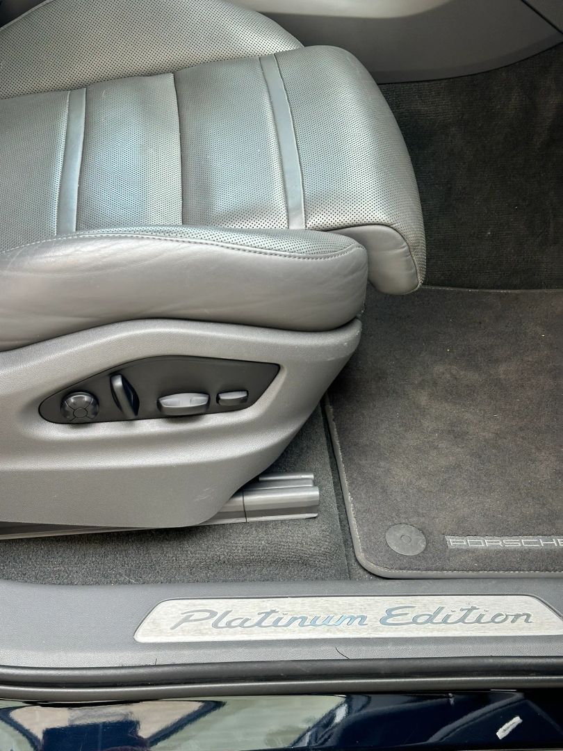 Photo 19 of 2022 Porsche Cayenne Type for sale in Houston, TX