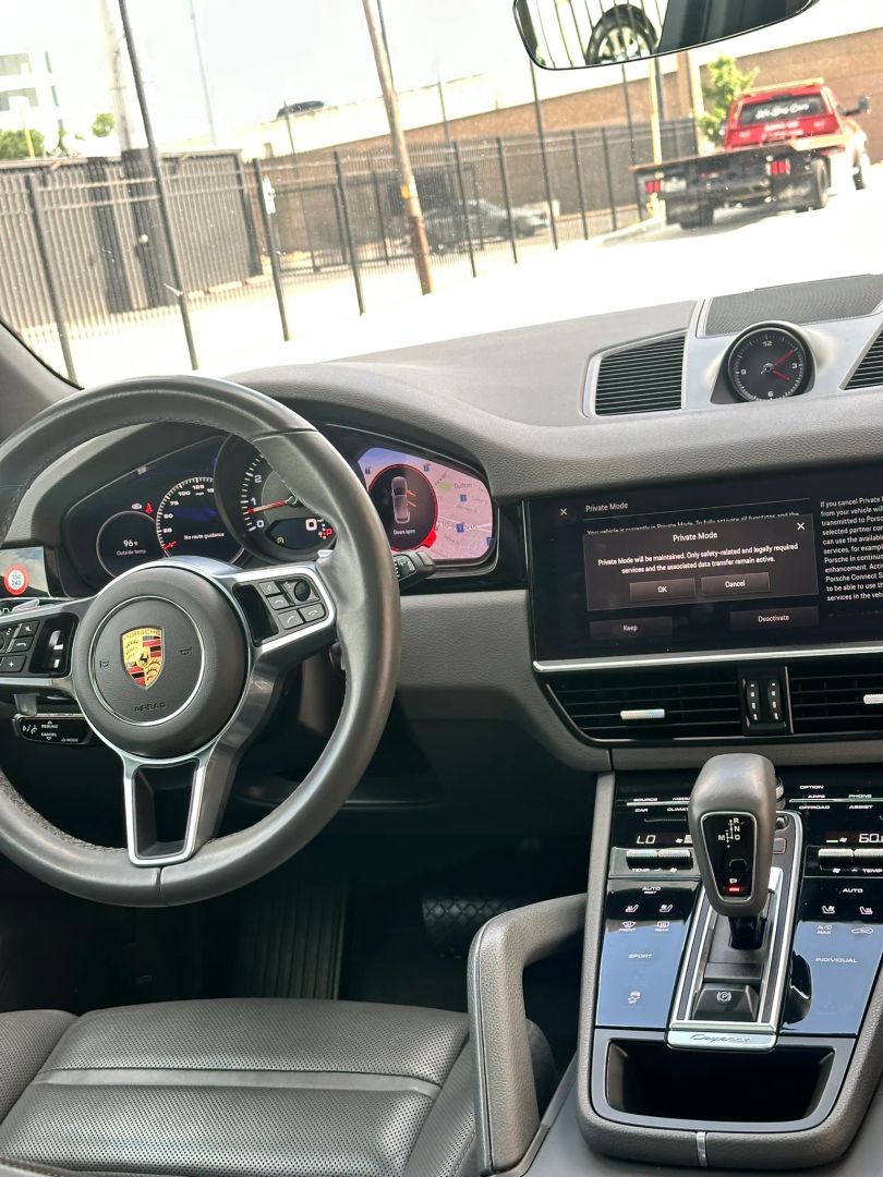 Photo 25 of 2022 Porsche Cayenne Type for sale in Houston, TX