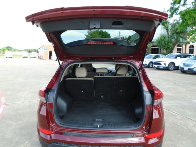 Photo 29 of 2018 Hyundai Tucson SE for sale in Houston, TX