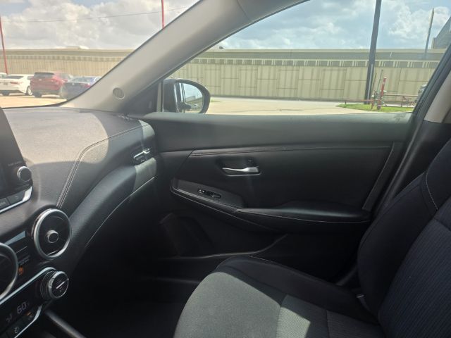 Photo 13 of 2020 Nissan Sentra SV for sale in Houston, TX