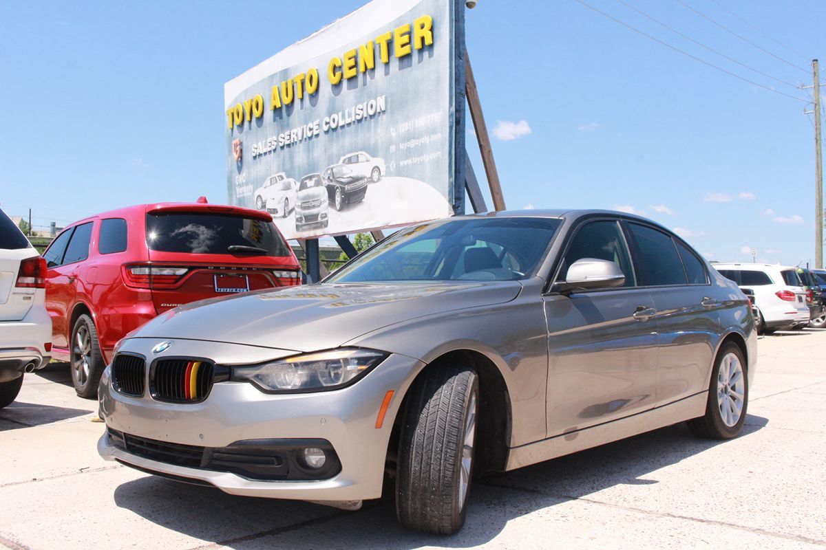 Photo 5 of 2018 BMW 320i 3-series for sale in Cypress, TX