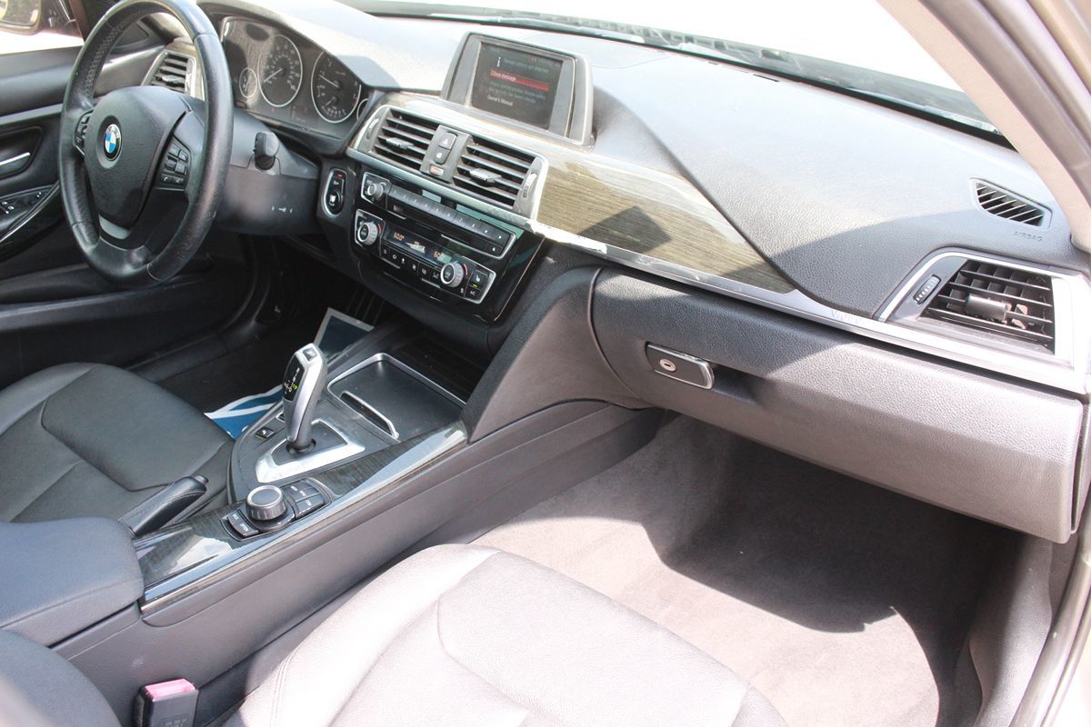 Photo 50 of 2018 BMW 320i 3-series for sale in Cypress, TX