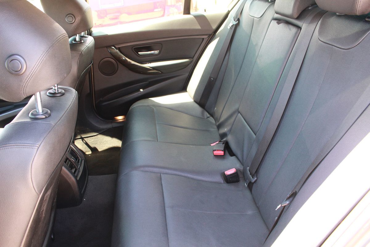 Photo 54 of 2018 BMW 320i 3-series for sale in Cypress, TX