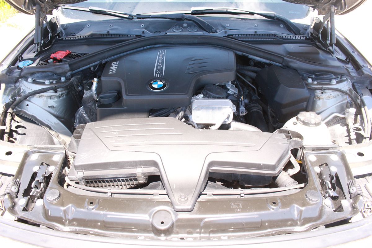 Photo 69 of 2018 BMW 320i 3-series for sale in Cypress, TX