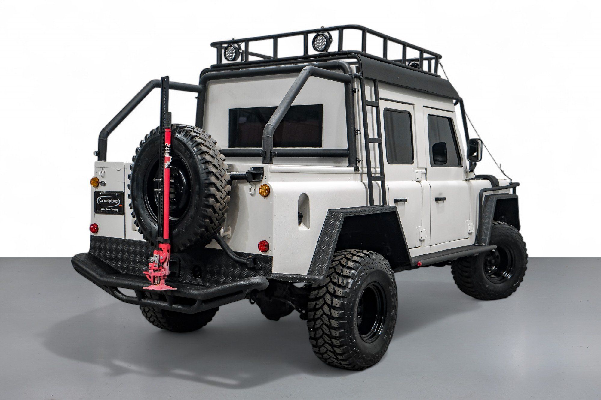 Photo 13 of 2018 Land Rover Defender 110 for sale in Katy, TX