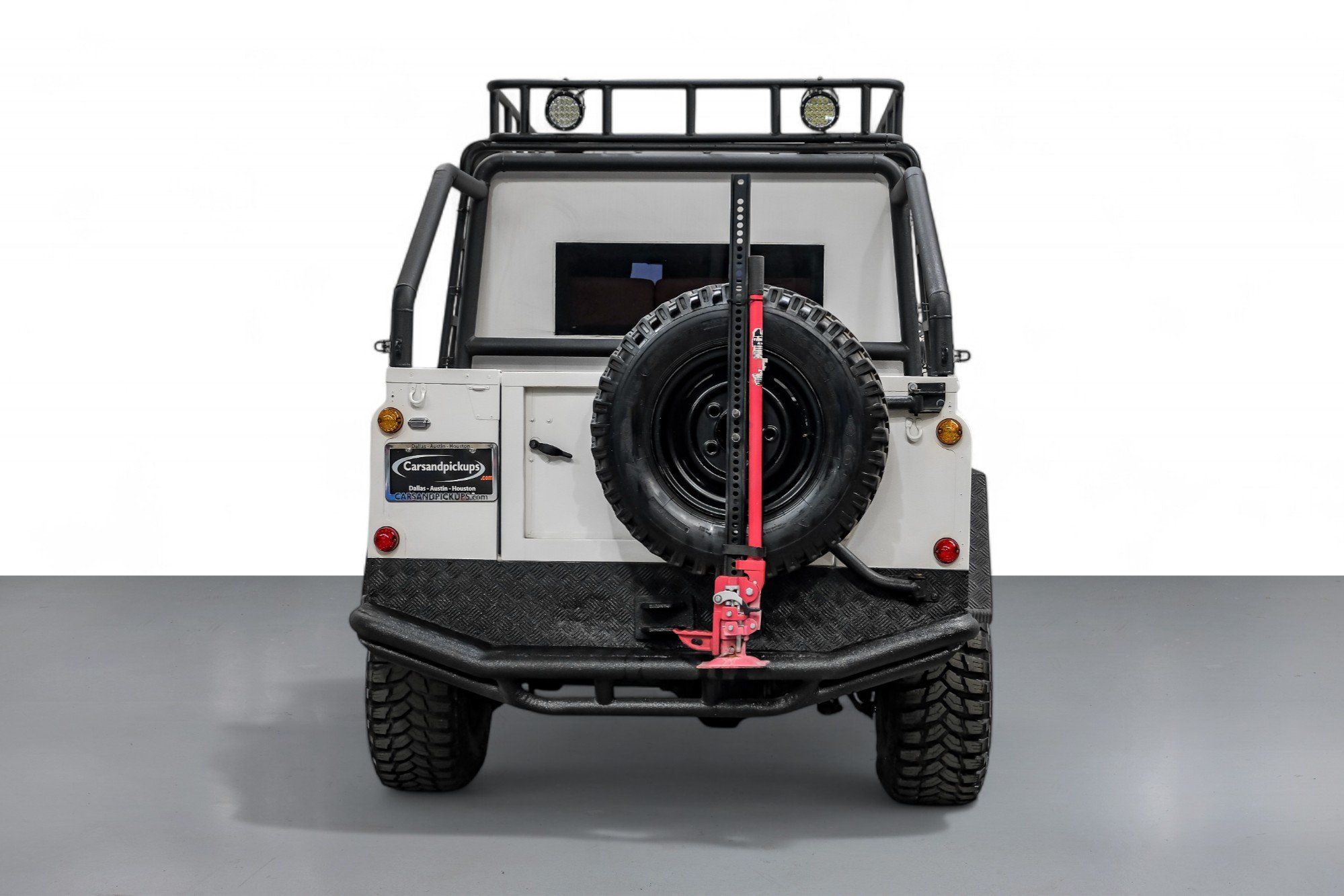 Photo 15 of 2018 Land Rover Defender 110 for sale in Katy, TX
