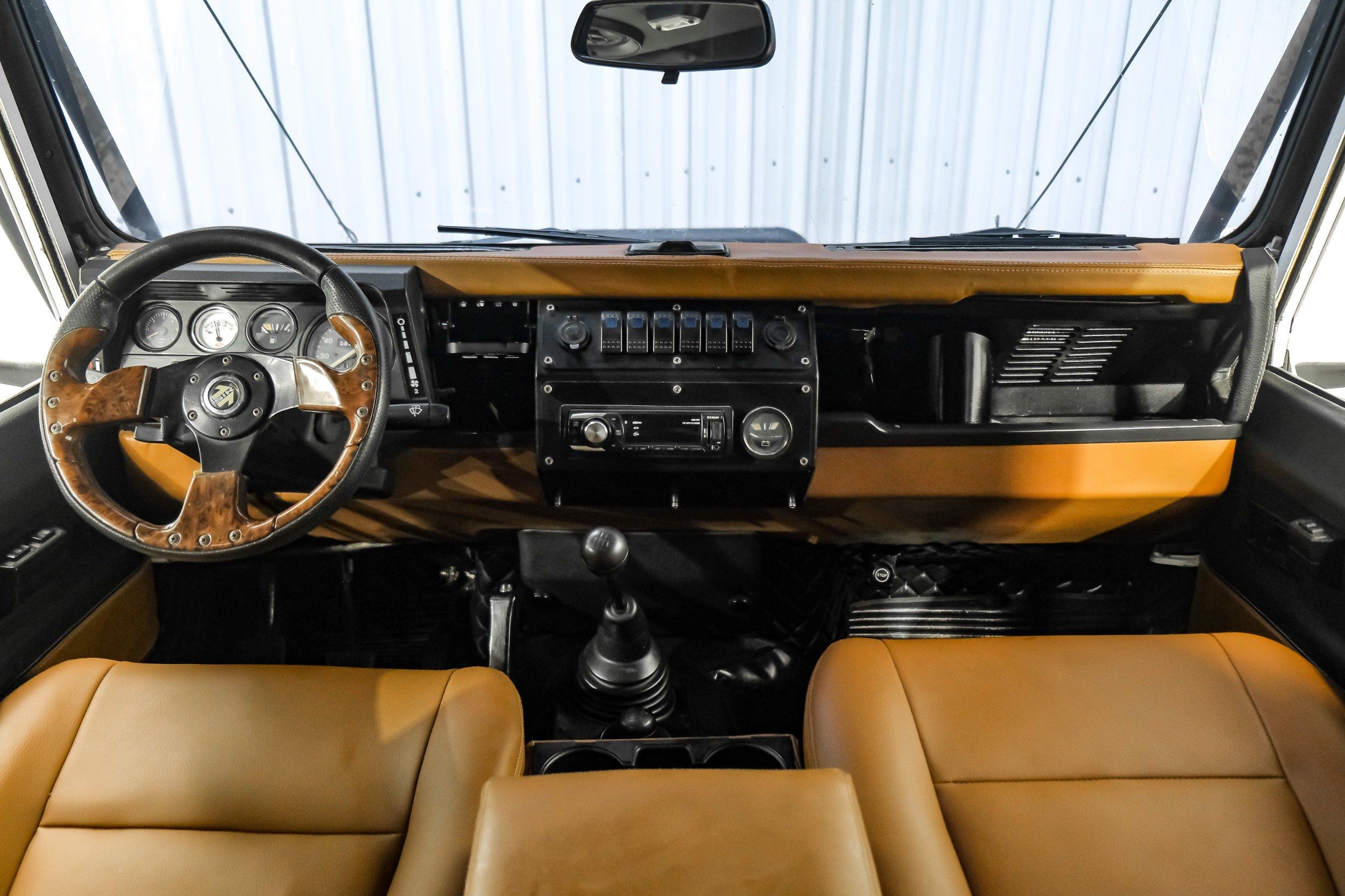 Photo 27 of 2018 Land Rover Defender 110 for sale in Katy, TX