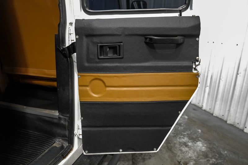 Photo 84 of 2018 Land Rover Defender 110 for sale in Katy, TX
