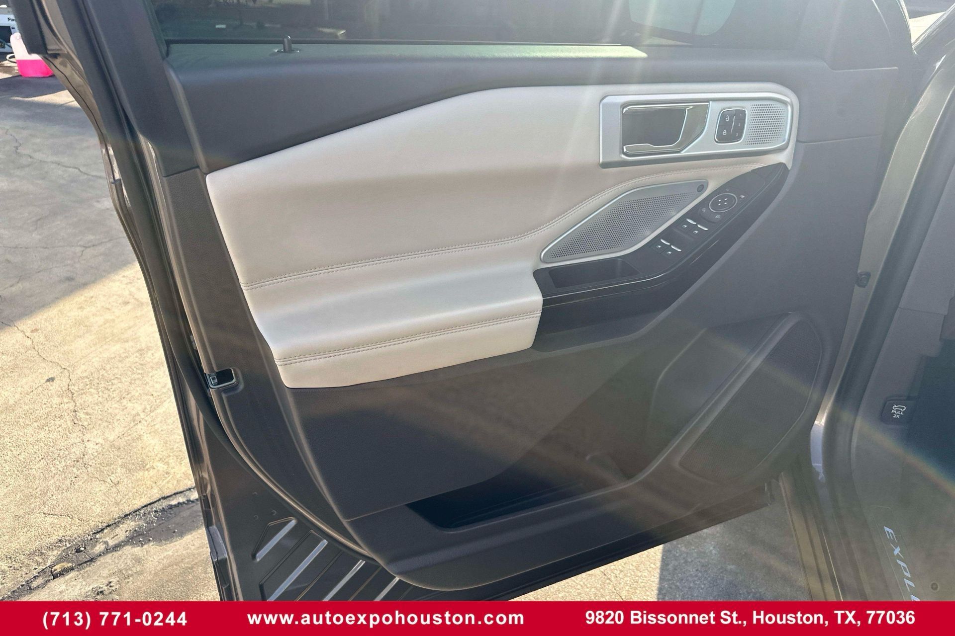Photo 36 of 2021 Ford Explorer Platinum for sale in Houston, TX