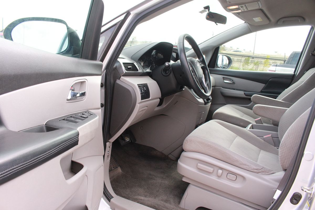 Photo 13 of 2014 Honda Odyssey EX for sale in Cypress, TX