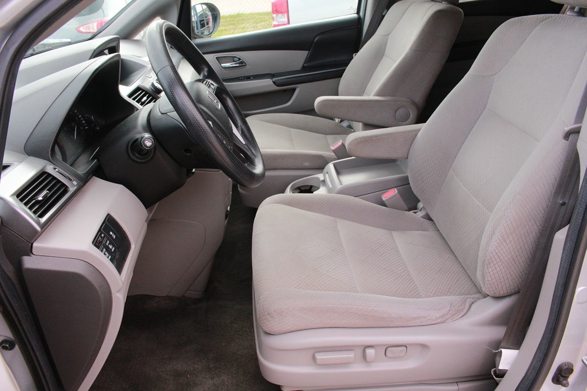 Photo 17 of 2014 Honda Odyssey EX for sale in Cypress, TX