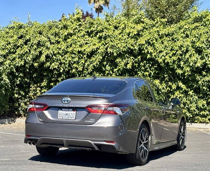 Photo 5 of 2021 Toyota Camry SE for sale in Cypress, TX