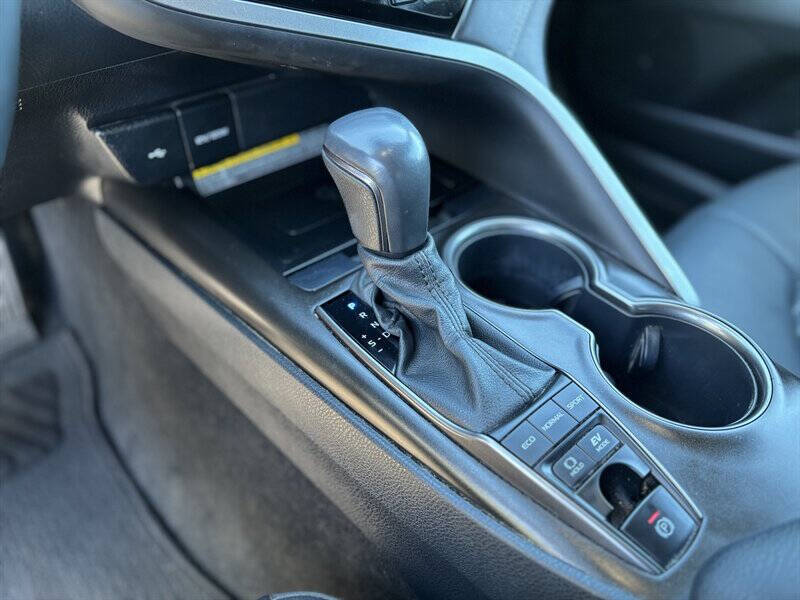 Photo 16 of 2021 Toyota Camry SE for sale in Cypress, TX