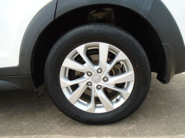 Photo 10 of 2020 Hyundai Tucson SE for sale in Houston, TX