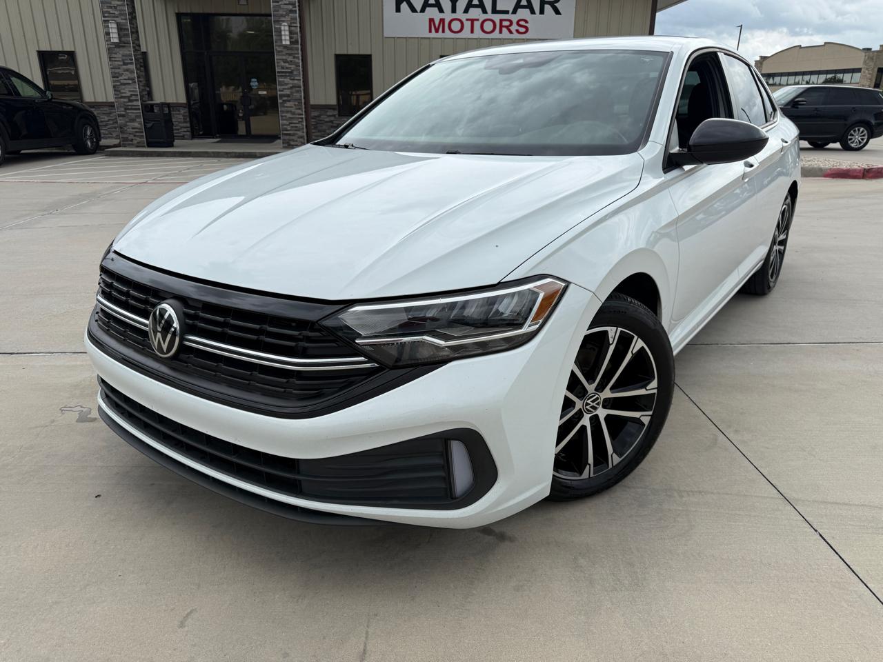 Photo 3 of 2023 Volkswagen Jetta Sport for sale in Houston, TX
