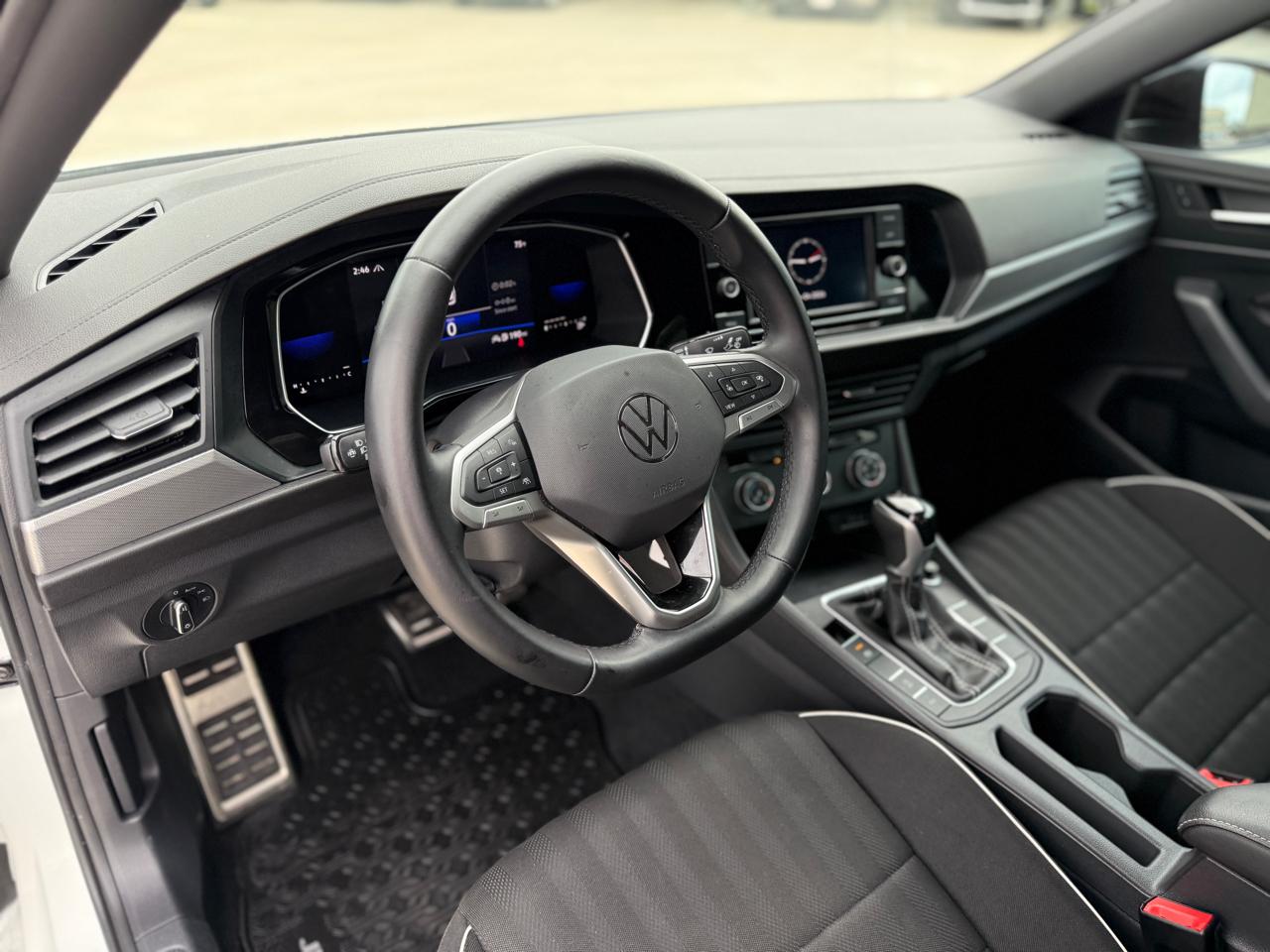 Photo 17 of 2023 Volkswagen Jetta Sport for sale in Houston, TX