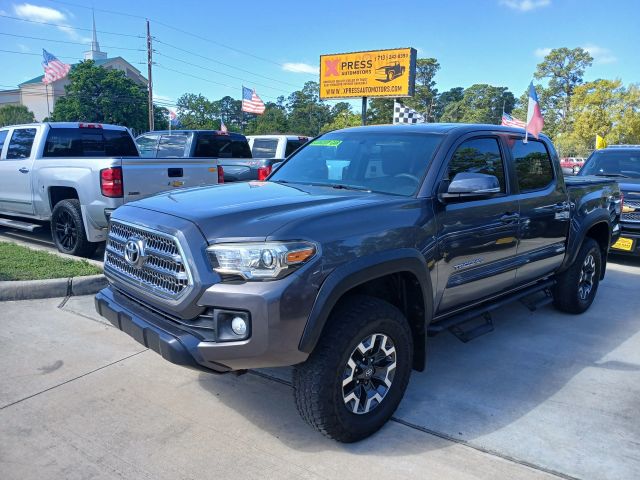 Photo 12 of 2017 Toyota Tacoma SR for sale in Cypress, TX