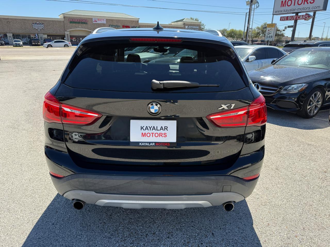 Photo 5 of 2018 BMW X1 Xdrive28i for sale in Houston, TX