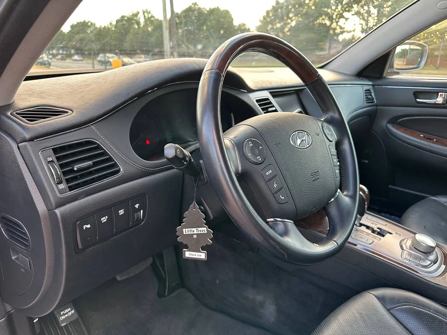 Photo 11 of 2009 Hyundai Genesis Bh for sale in Katy, TX