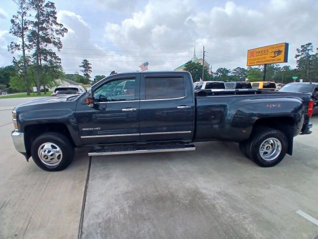 Photo 26 of 2018 Chevrolet Silverado for sale in Cypress, TX